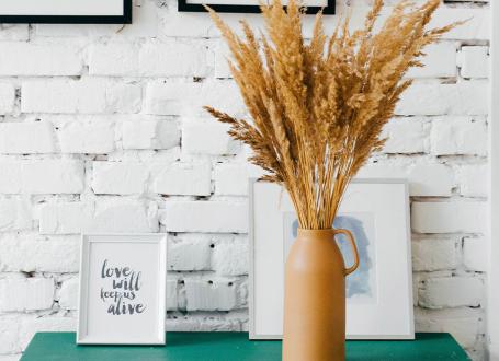 ИНТЕРЬЕР МАЛЕНЬКОЙ ГОСТИНОЙ